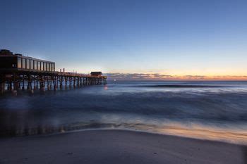 Daytona Beach Average Monthly Temperatures and Rainfall