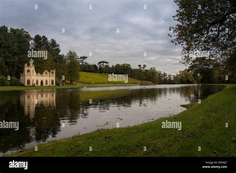 Painshill Park, Cobham in Autumn Stock Photo - Alamy