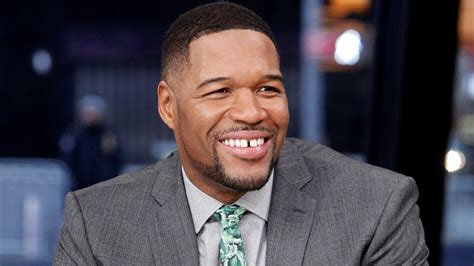 Michael Strahan Returns to 'Good Morning America' After 3-Week Absence