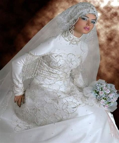 Modern Muslim Wedding Dresses Design With Veil