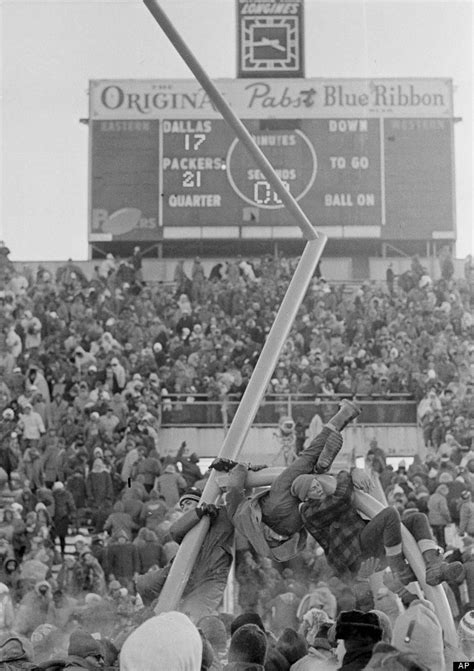 Packers Fans In 2014 Looked Mildly Warmer, Much More Creative Than 1967 ...