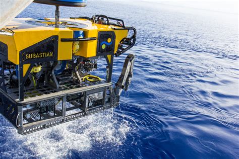 4500 m Remotely Operated Vehicle (ROV) - Schmidt Ocean Institute