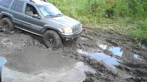 Jeep grand cherokee wj mudding - YouTube