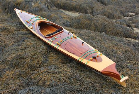 Sail: Download How to make a wood strip kayak