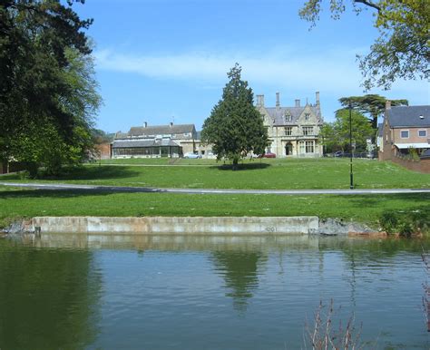 Stroudwater canal, Stroud Gloucestershire | Glyn Hale | Flickr