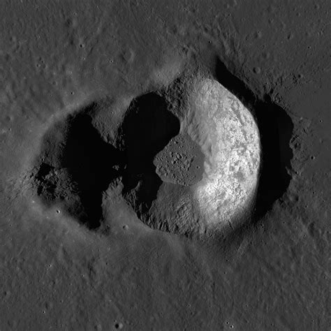 Free download Exciting New Images Lunar Reconnaissance Orbiter Camera [1100x1100] for your ...