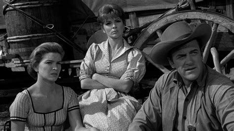 Watch Gunsmoke Season 7 Episode 27: Gunsmoke - Wagon Girls – Full show ...