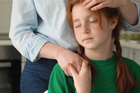 Symptoms Of Hypothyroidism In Children, Causes And Treatment