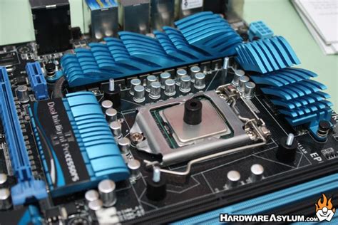 Noctua NH-U9S 92mm U-Type Heatsink Review - Cooler Installation | Hardware Asylum