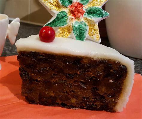 Traditional Christmas Cake – Bednars Baking