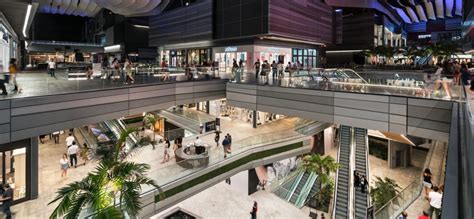 Best shopping malls & areas in Miami - January 2024