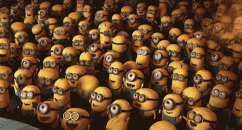 The Popular Cheering Minions GIFs Everyone's Sharing