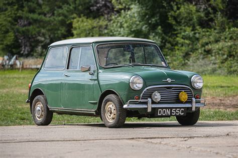 This 1965 Morris Mini Cooper S "1071" Is the Crown Jewel of Barn Finds - autoevolution