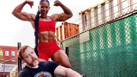 WWE’s Bianca Belair Shares the “EST” of Lower Body Workouts | BarBend