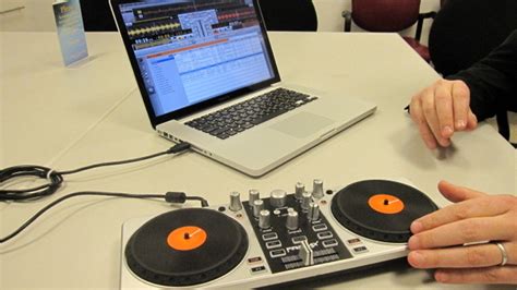 Gemini FirstMix DJ system (photos) - CNET