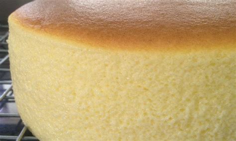 Easy Japanese Sponge Cake - MyCookingPad