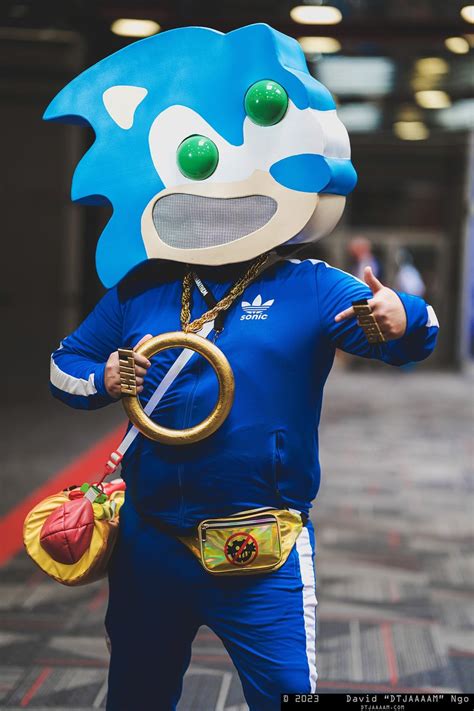 DTJAAAAM on Twitter: "Sonic the Hedgehog ice cream bar cosplay by ...