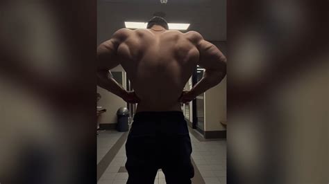 Bro Has The Biggest Back Muscles.. - YouTube