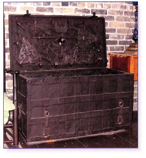 Lock Box (Iron Chest, or Strong Box) - Bighorn Forge Ironworks