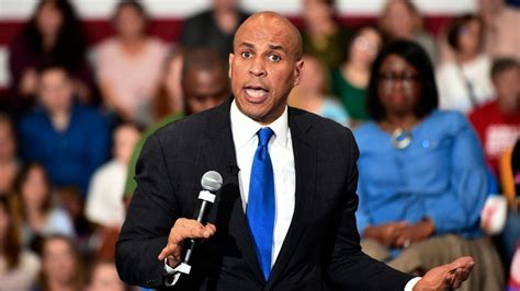 Cory Booker ends 2020 presidential campaign | CTV News