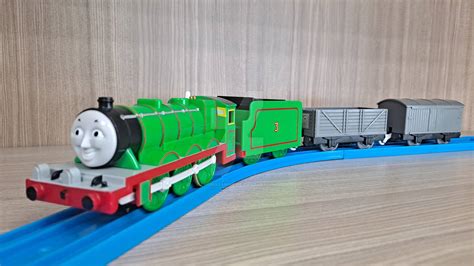 TOMY Henry train set by ThomasAnime on DeviantArt