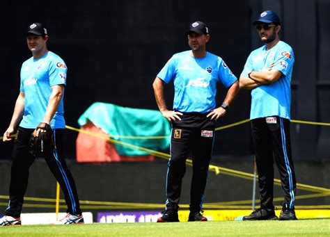 Guwahati : Delhi Capitals' head coach Ricky Ponting with Sourav Ganguly ...