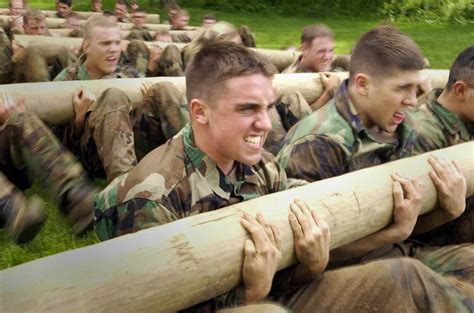 What Every Man Can Learn From the Navy SEALS About Grit | Navy SEALs