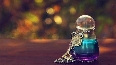 Perfume Bottle Wallpaper - 2048x1152 Wallpaper - teahub.io