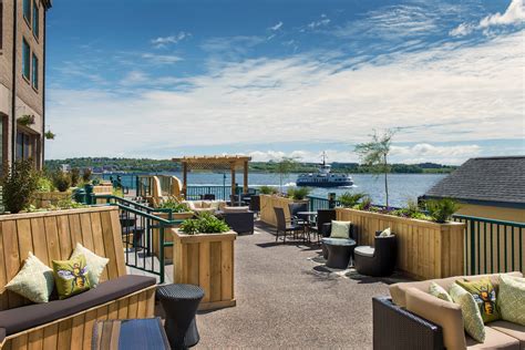 Halifax Marriott Harbourfront - Discover Halifax