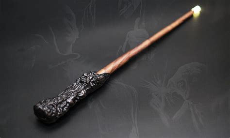 A Harry Potter Fireball Wand shoots fire & lights up 5 different colors - Evil Bunny