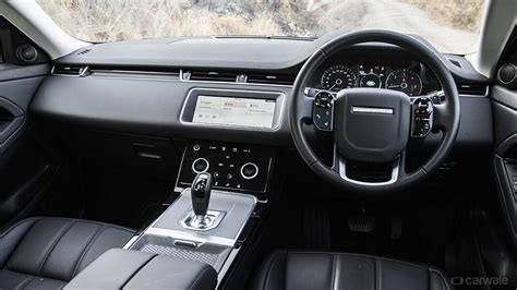 Range Rover Evoque Dashboard Image, Range Rover Evoque Photos in India - CarWale