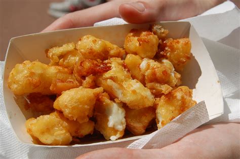 deep fried cheese curds - DrBeckmann