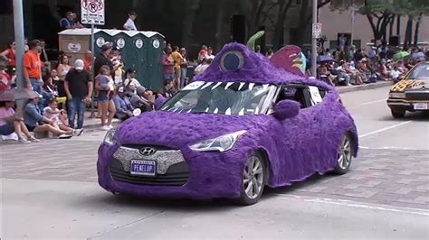 2023 Houston Art Car Parade draws thousands to downtown Houston - ABC13 ...