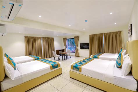 Palm Green Club Resort in Ahmedabad - Room Deals, Photos & Reviews