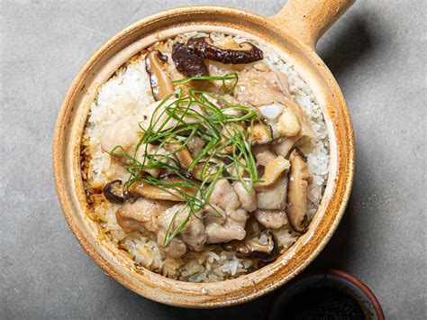 Cantonese Clay Pot Rice With Velveted Chicken Recipe