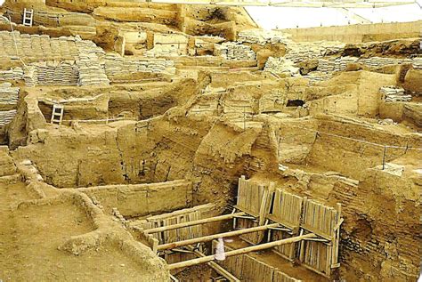 A Journey of Postcards: Neolithic site of Catalhöyük | Turkey