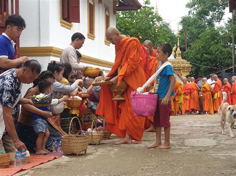 Religion Archives • EXPLORE LAOS