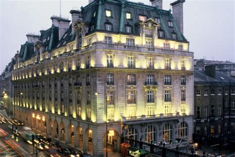 Top 10 Luxury Hotels in London | TraveltourXP.com