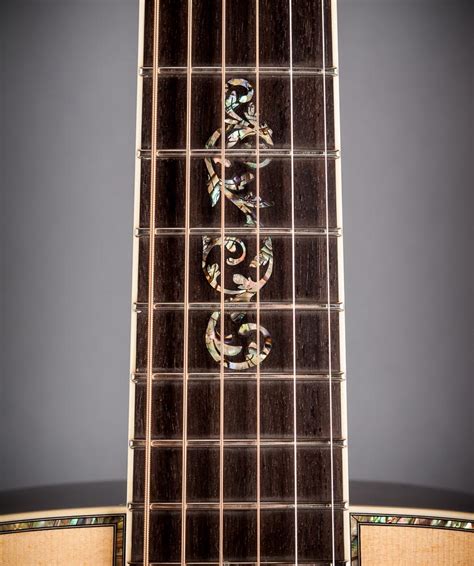 Fingerboard inlay – Walker Guitars