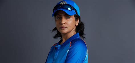 Anushka Sharma Is Back With 'Chakda Express' | Anushka Sharma’s Biopic On Jhulan Goswami ‘Chakda ...