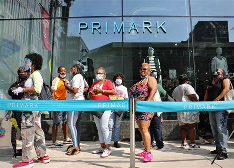 Primark opens at Fashion District Philadelphia - WHYY