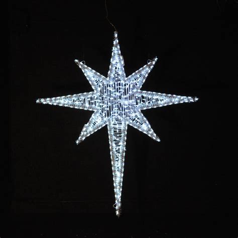 Holiday Lighting Giant LED Star - Cool White - 6'