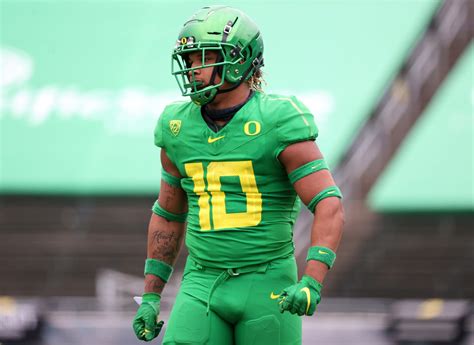 Oregon Football: No surprise, new 2021 jerseys are absolute fire - Flipboard