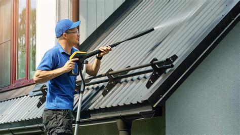 Should You Pressure Wash Your Roof?