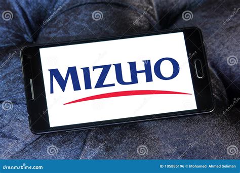 Mizuho Financial Group Logo Editorial Photo - Image of famous, capital: 105885196