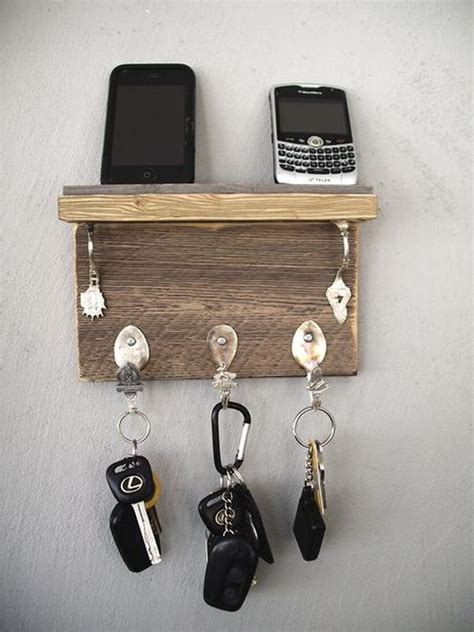 10 Stylish Key Racks For the House