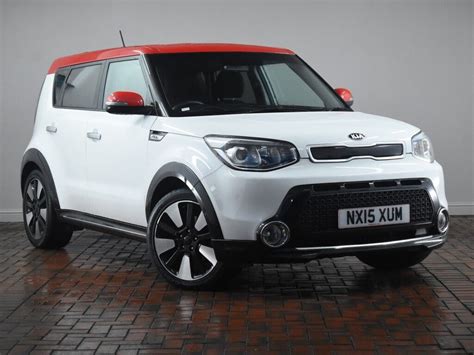 KIA SOUL 1.6 CRDI MIXX 5DR (white) 2015 | in Winsford, Cheshire | Gumtree