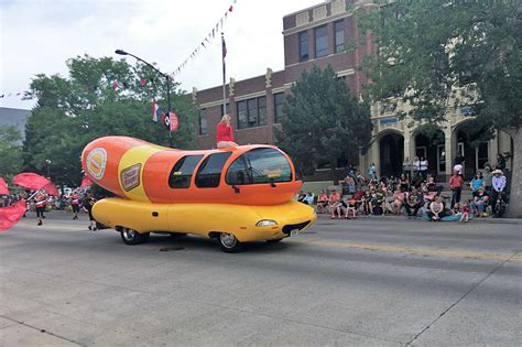 Thousands Turn Out For Cheyenne Frontier Days Parade [Photos]