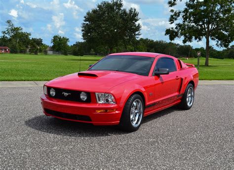 2006 Ford Mustang | PJ's Auto World Classic Cars for Sale