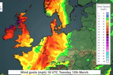 Hour by hour weather forecast for Berkshire as Storm Gareth arrives - Berkshire Live